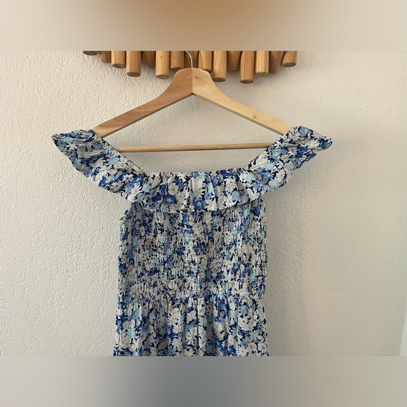 GAP Ruffle Neck Midi Dress Blue Floral Smocked Small Shirred Ruffle - Picture 5 of 14